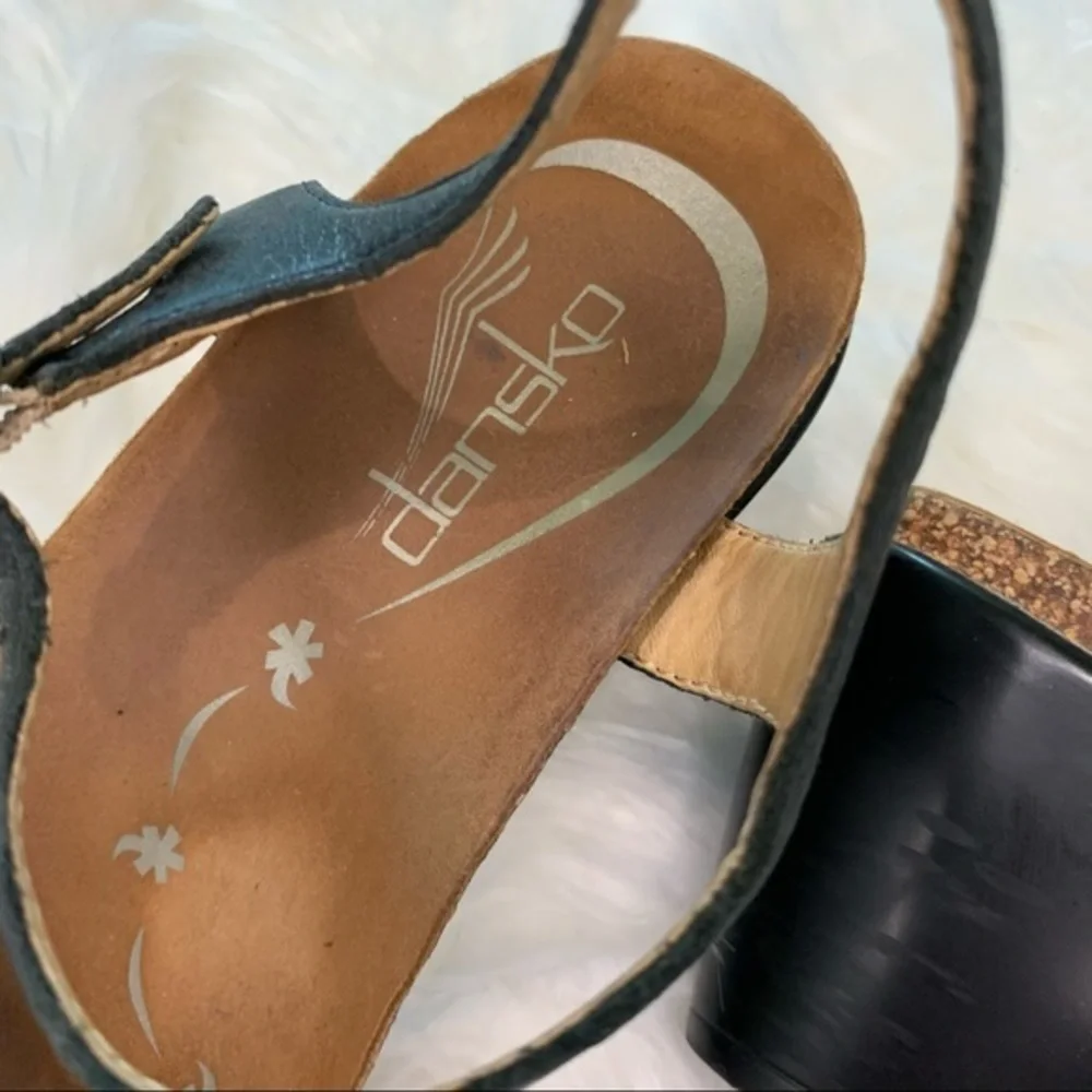 Dansko size 38